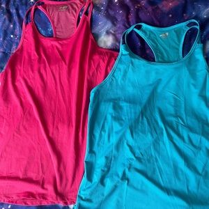 🚨Avia Athletic Tanks Size 2X